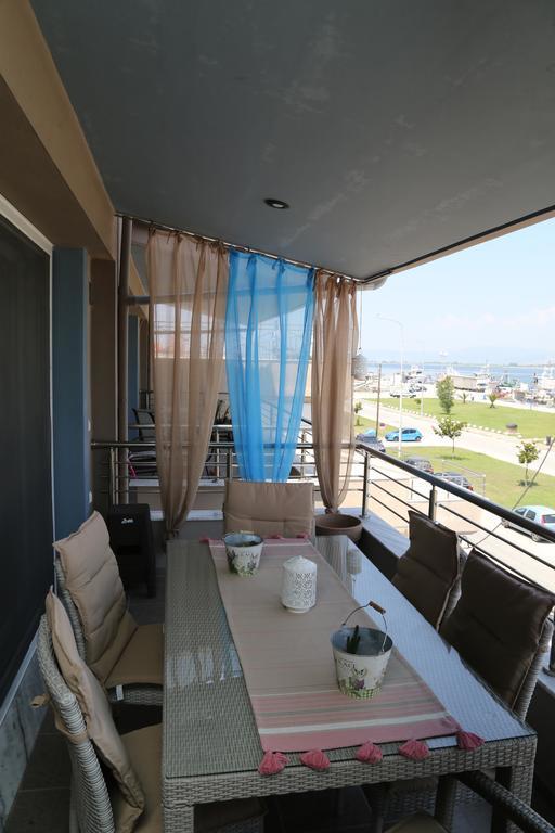 Lakis Luxury Apartment Keramotí Kültér fotó